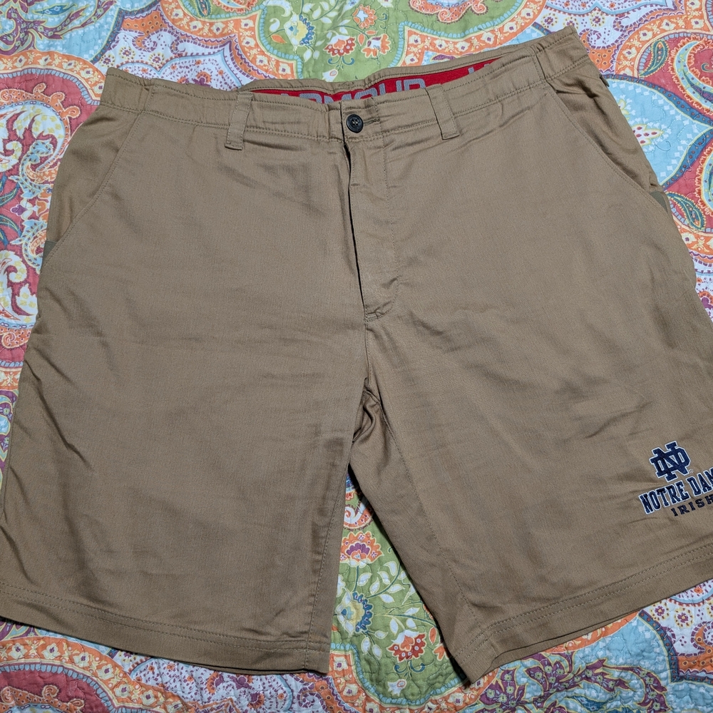 Under Armour Notre DameTan Flat Front Shorts Sz 40